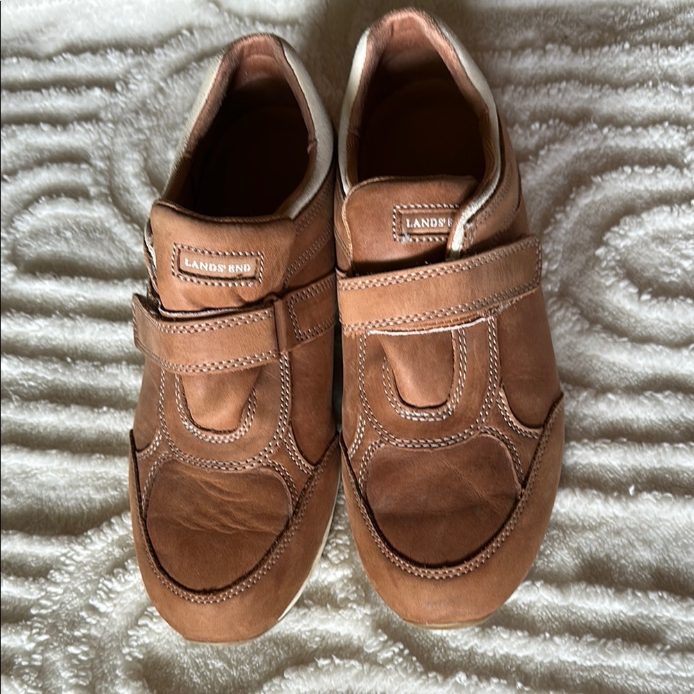Women’s Velcro close, Lands end Shoes